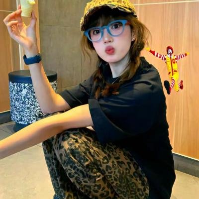 葛莱哥里的女友